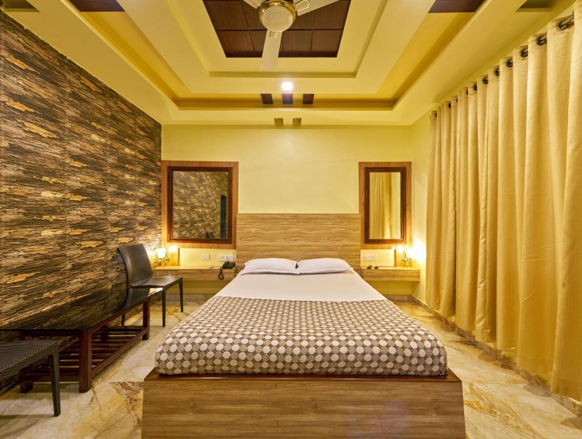 Hotel Saptarang Residency Panhāla Zewnętrze zdjęcie
