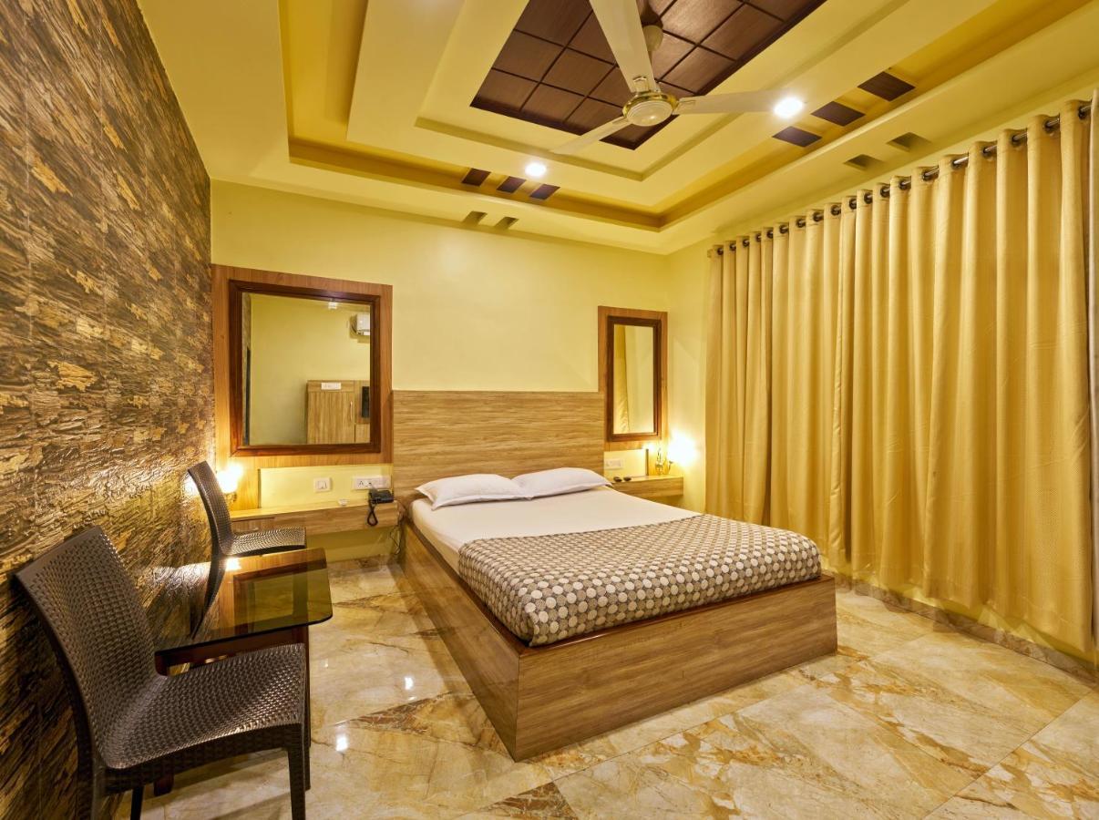 Hotel Saptarang Residency Panhāla Zewnętrze zdjęcie