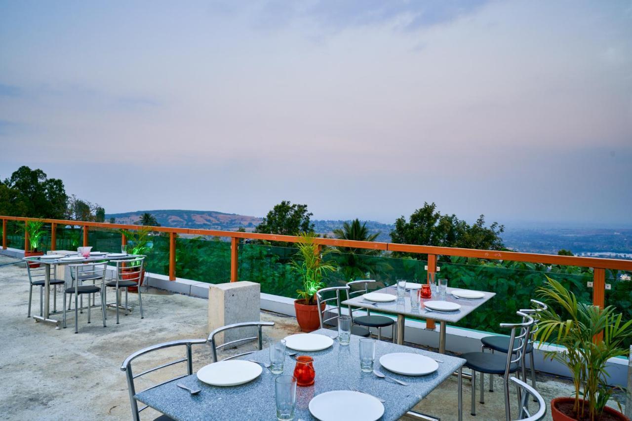 Hotel Saptarang Residency Panhāla Zewnętrze zdjęcie