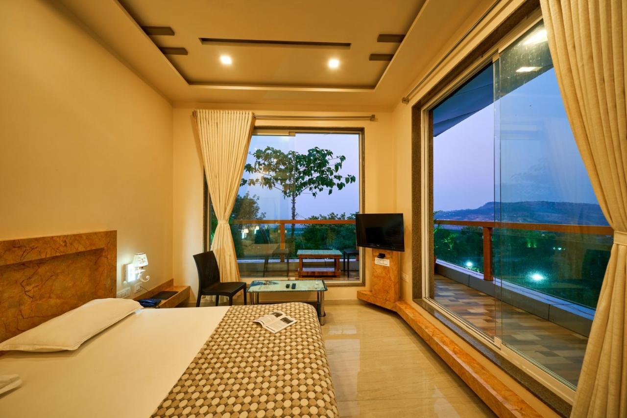 Hotel Saptarang Residency Panhāla Zewnętrze zdjęcie