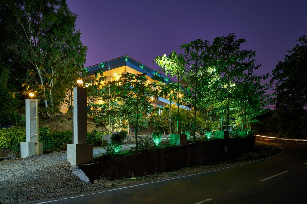 Hotel Saptarang Residency Panhāla Zewnętrze zdjęcie